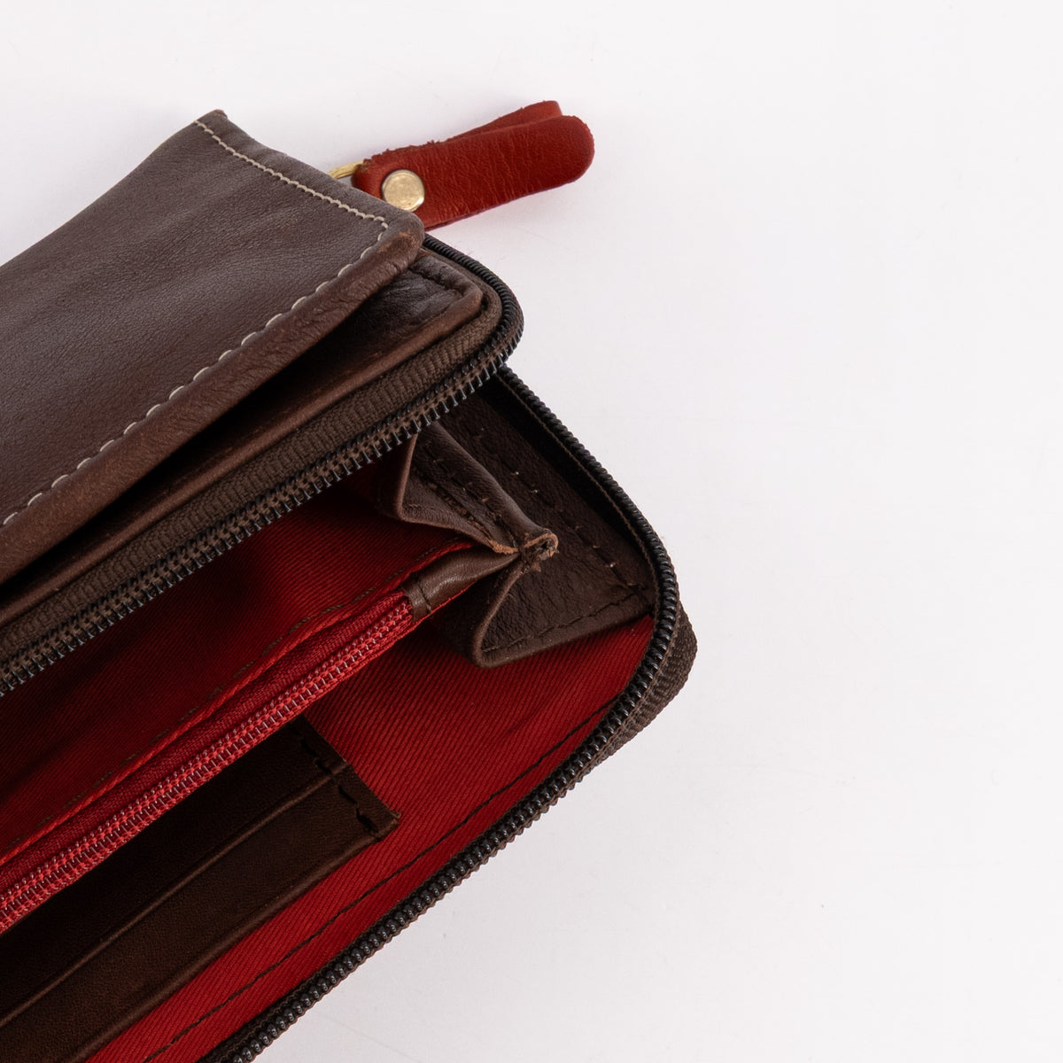 Classic Zip-Around Leather Purse
