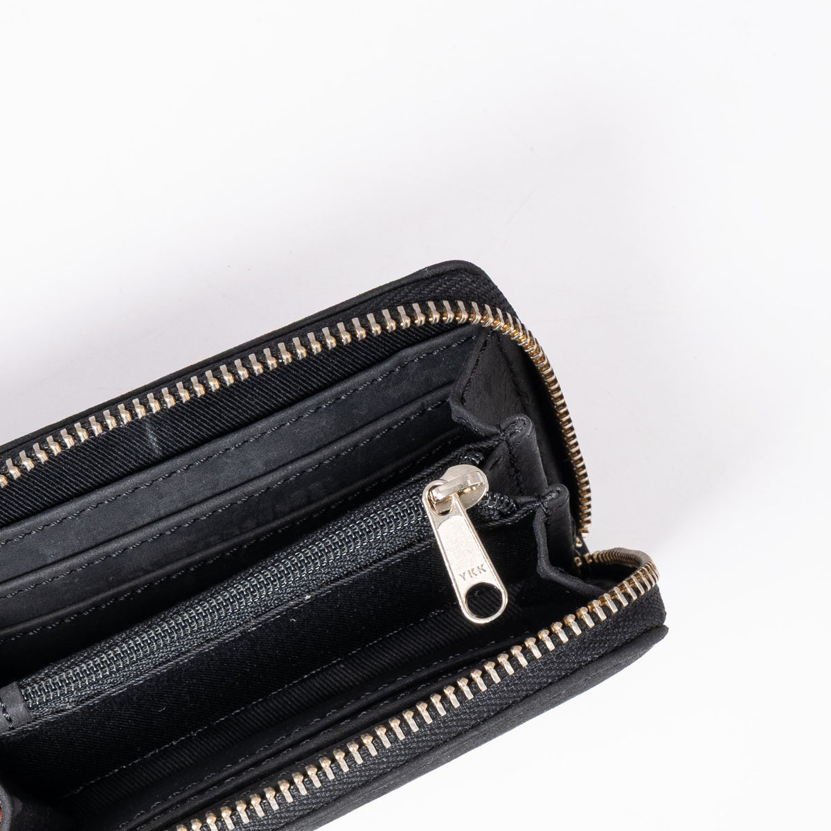Medium Zip Leather Wallet